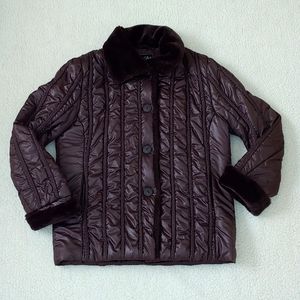 Regent Park Women's Coat Vintage medium Fur trim collar, sleeves, interior